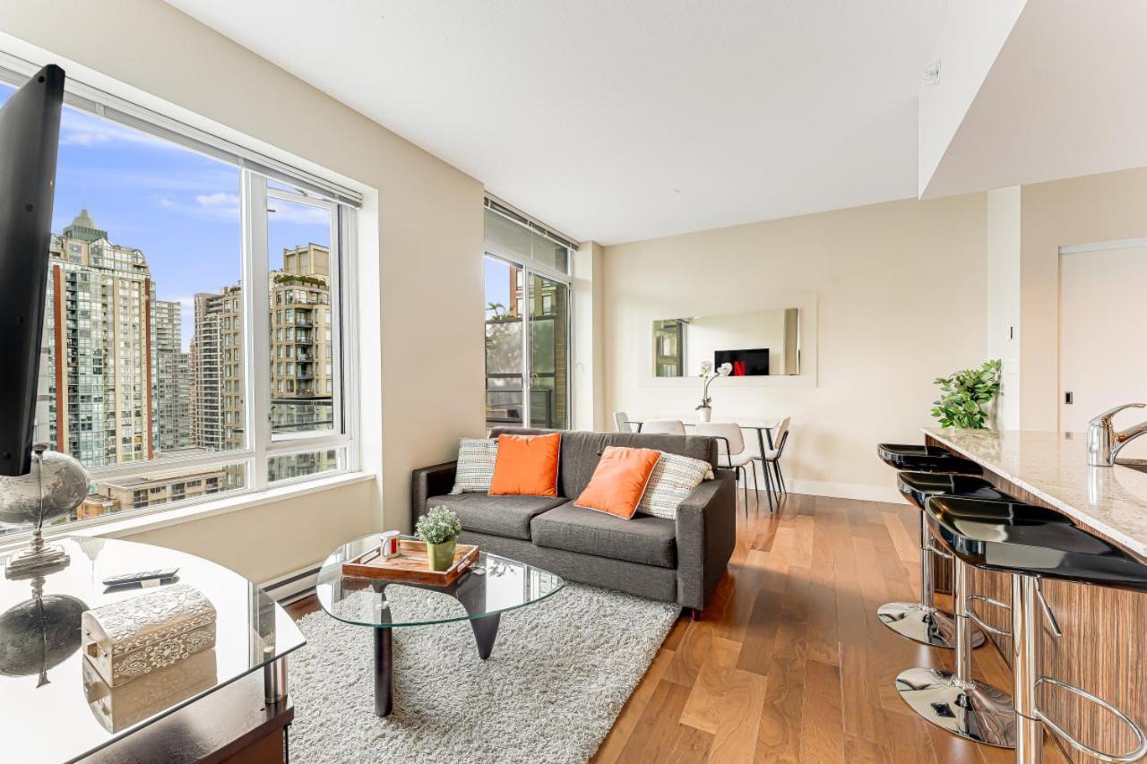 Cozy 1 Bdr Apartment Located In Yaletown Area With City View Vancouver Bagian luar foto